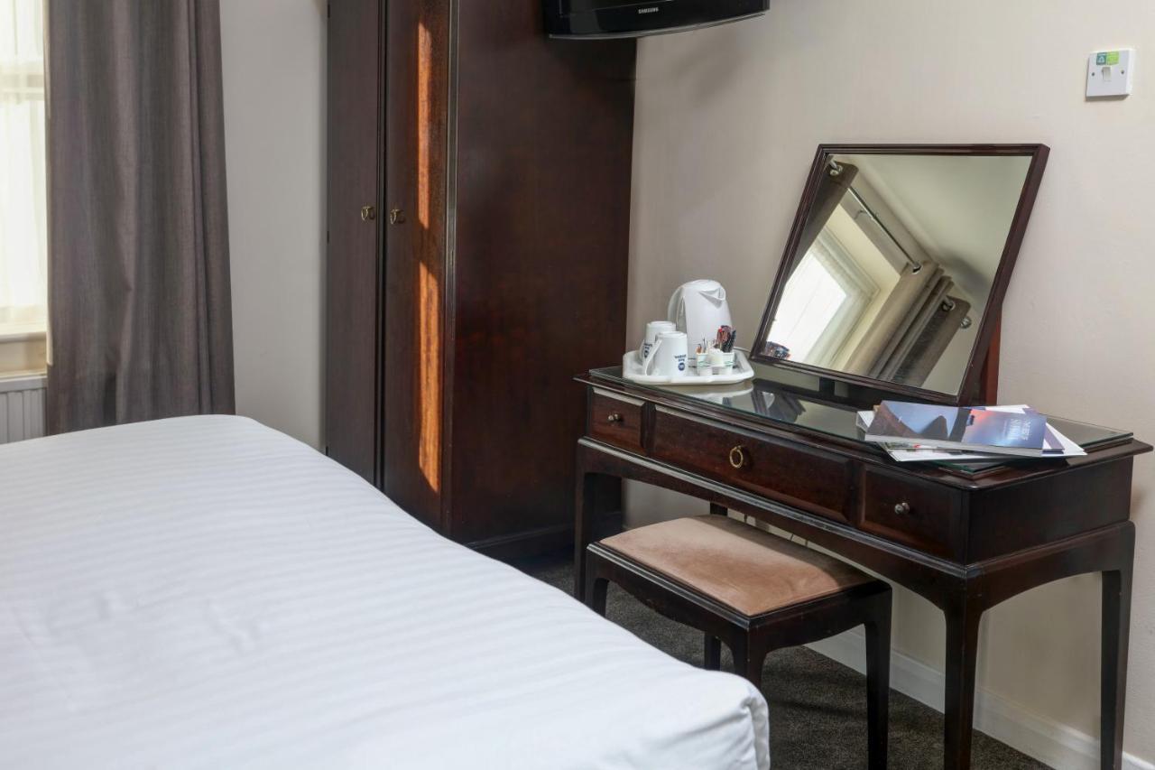 Best Western Claydon Hotel Экстерьер фото