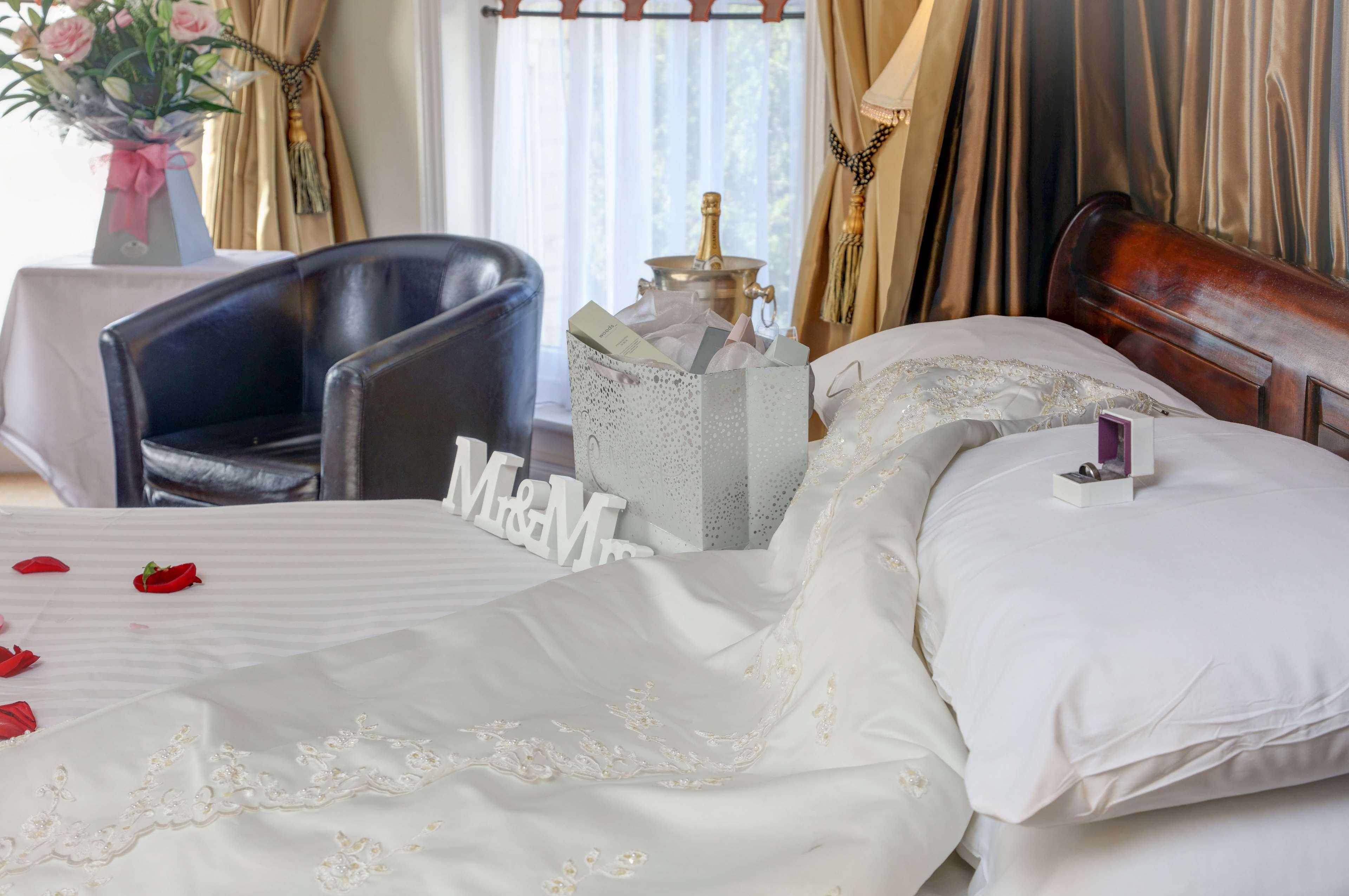 Best Western Claydon Hotel Экстерьер фото